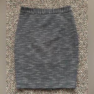 Simply Styled by Sears pencil skirt, size 6